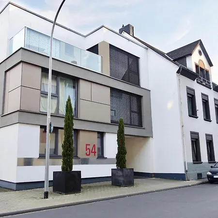아파트 Modernes Studio-apartment Mit Balkon Und Privatem Stellplatz Fuer Bis Zu 4 Personen Nur Wenige Minuten Von Der Innenstadt & Mosel Entfernt 코블렌츠